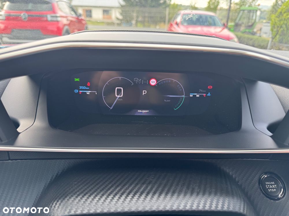 Peugeot 2008 Hybrid 145 e-DSC GT Exclusive - 13