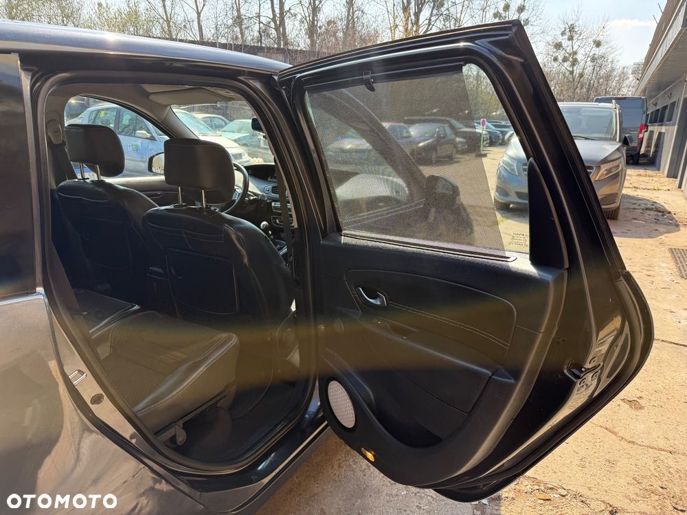 Renault Grand Scenic - 15