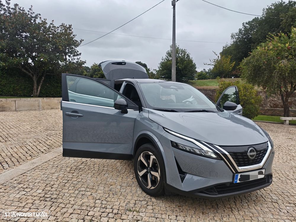 Nissan Qashqai 1.3 DIG-T N-Connecta J18 Led - 3