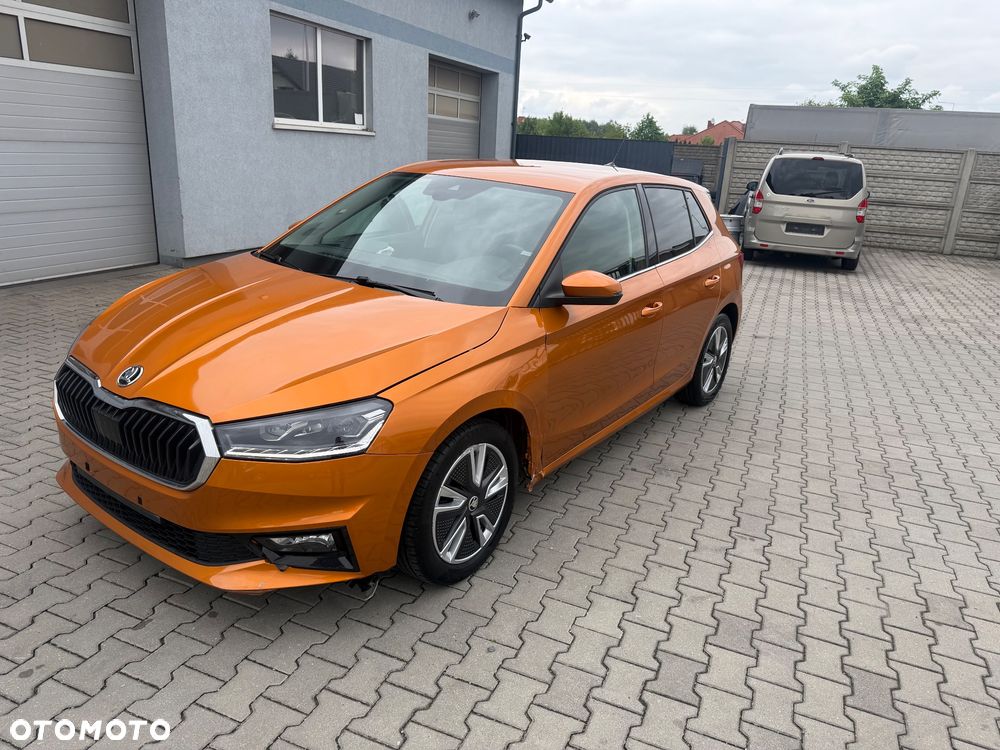 Skoda Fabia 1.0 TSI Style Color - 1