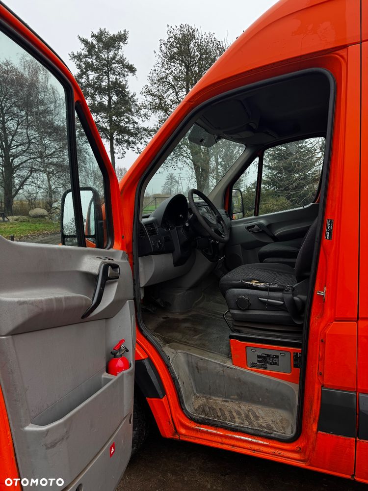 Mercedes-Benz Sprinter 906.213 - 14