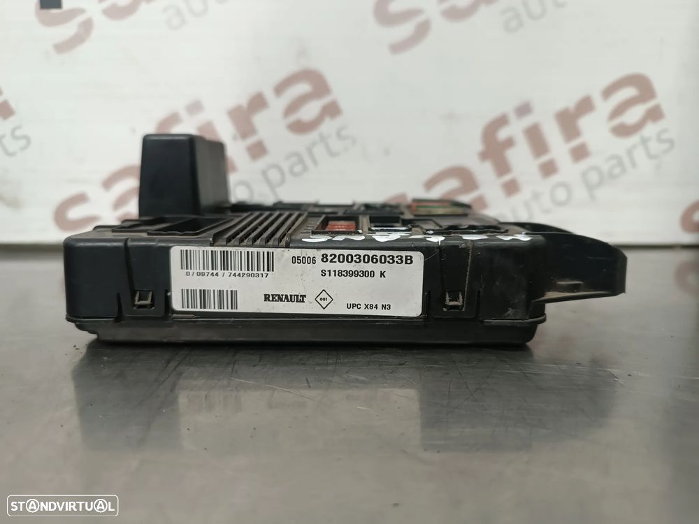 CAIXA DE FUSIVEIS RENAULT MEGANE II 03-08 REF. 8200306033B S118399300 - 3