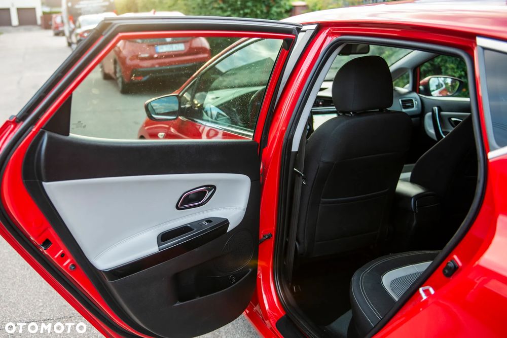 Kia Ceed 1.4 CVVT Dream Team Edition - 29