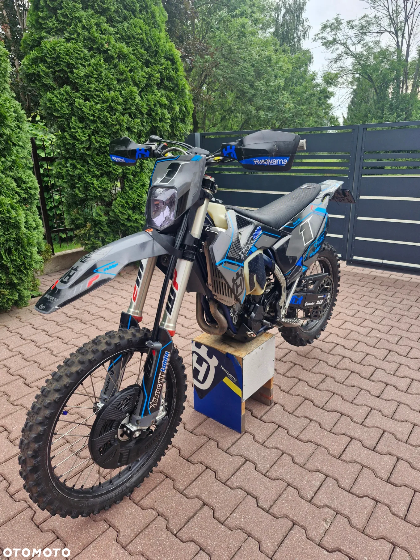 Husqvarna FE