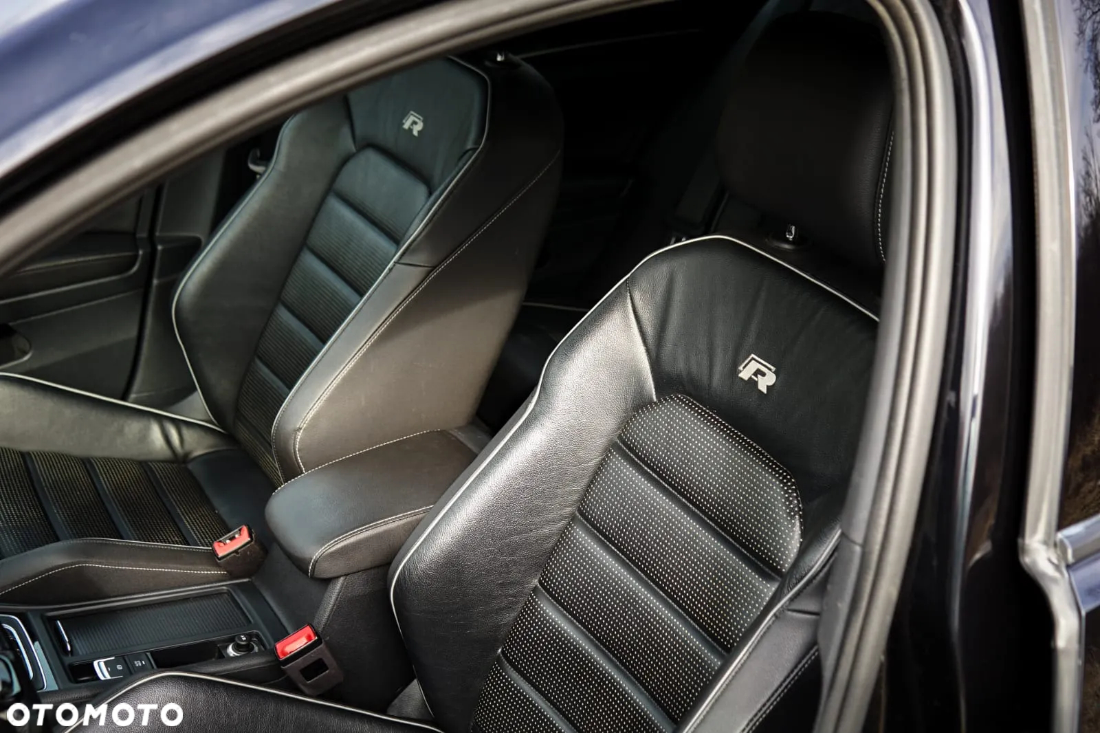 Volkswagen Golf R 4Motion BlueMotion Technology DSG - 19