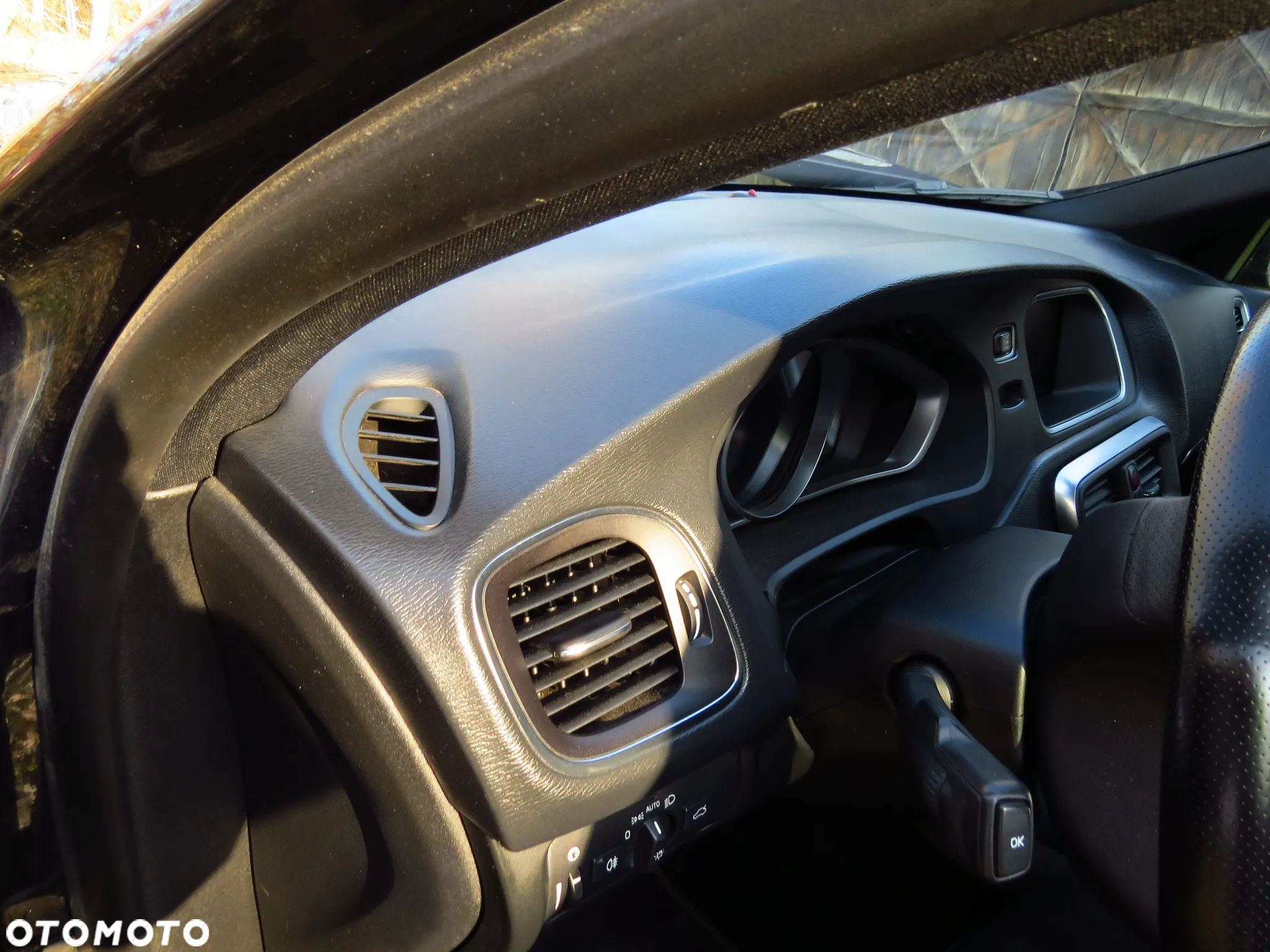 VOLVO V40 II 2.0 D4 D4204T14 R-DESIGN ROK 2014 LAKIER 452-46 NA CZĘŚCI - 34
