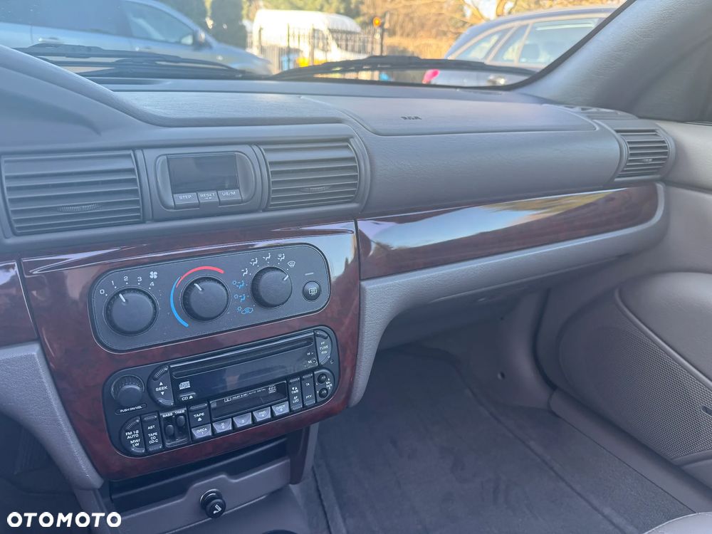 Chrysler Sebring Cabrio 2.0 LX - 11