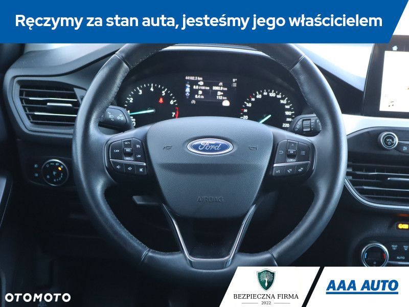 Ford Focus - 17