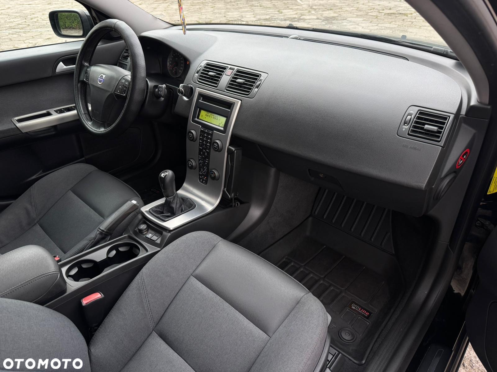 Volvo V50 1.6D - 7
