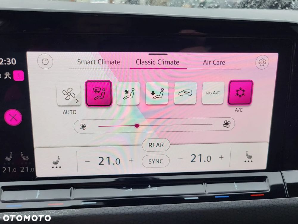 Volkswagen Golf VIII 2.0 TDI GTD DSG - 32