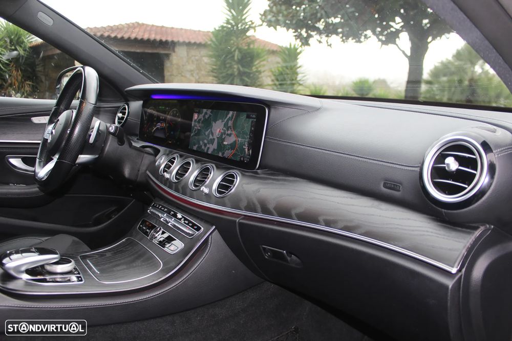 Mercedes-Benz E 300 de AMG Line - 24