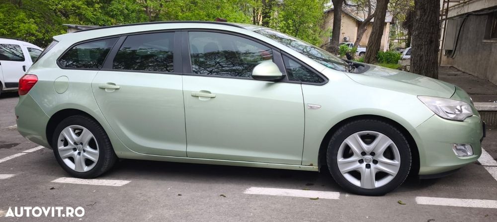 Opel Astra 1.7 CDTI DPF 150 Jahre - 3