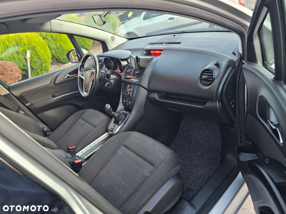 Ford Focus 1.8 FF Trend - 9