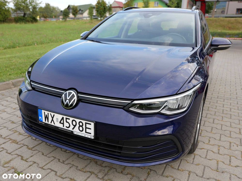 Volkswagen Golf - 1