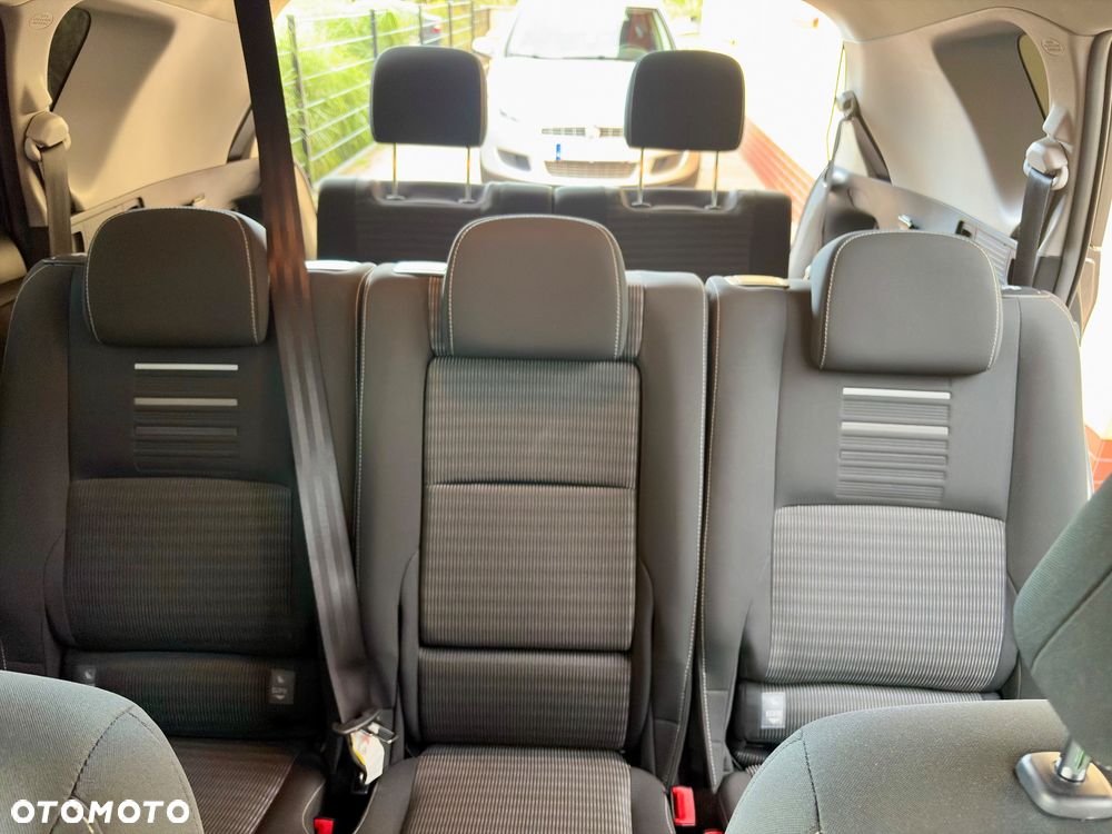 Toyota Verso 1.8 Premium 7os EU6 - 15