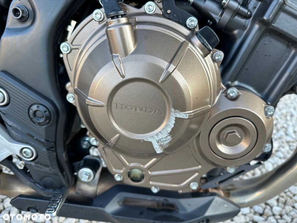 Honda CB - 17