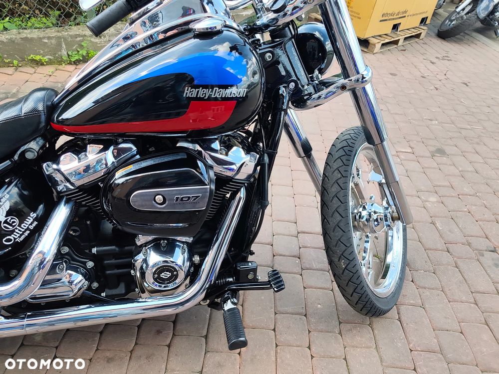 Harley-Davidson Softail Low Rider - 32