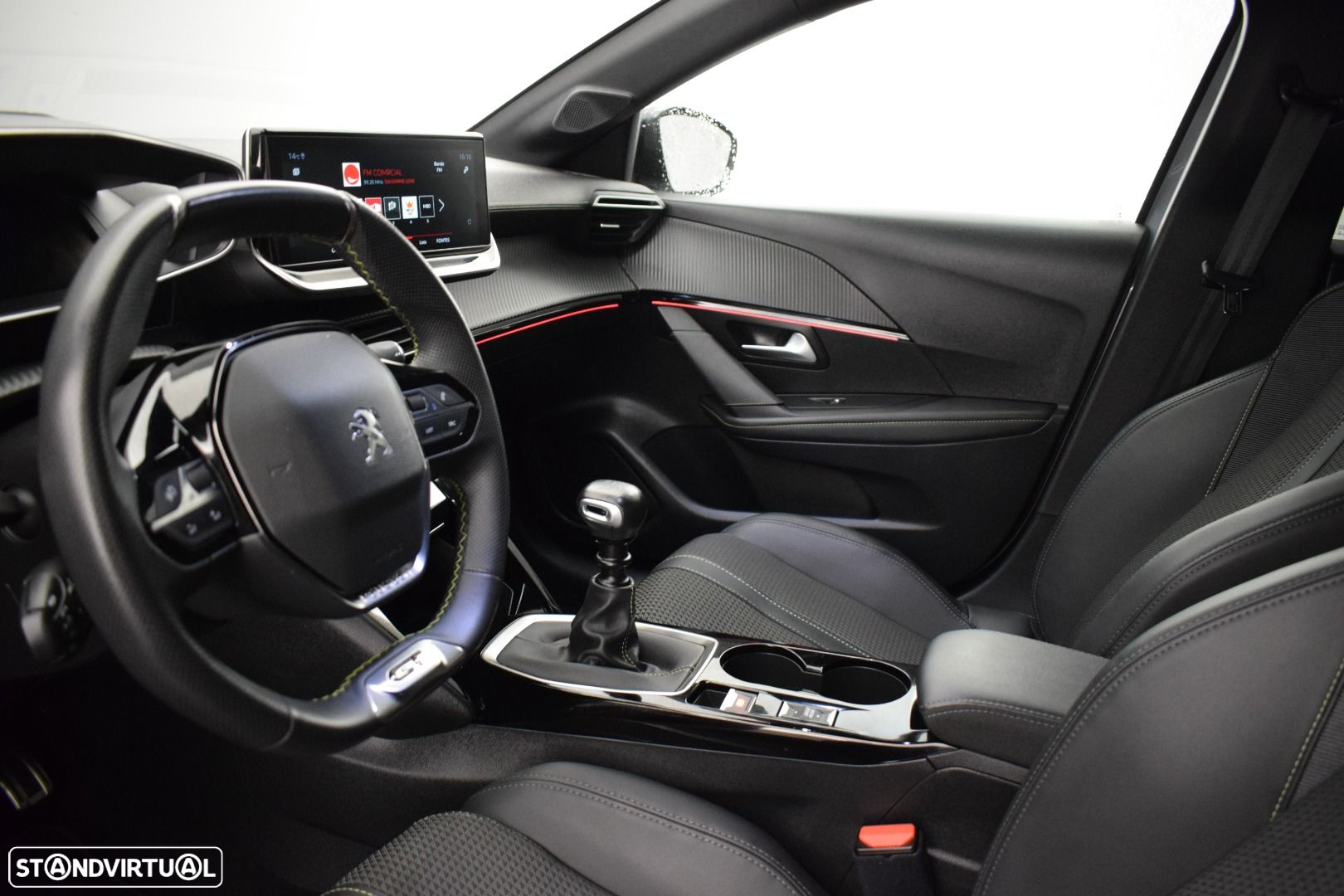 Peugeot 208 1.2 PureTech GT - 26