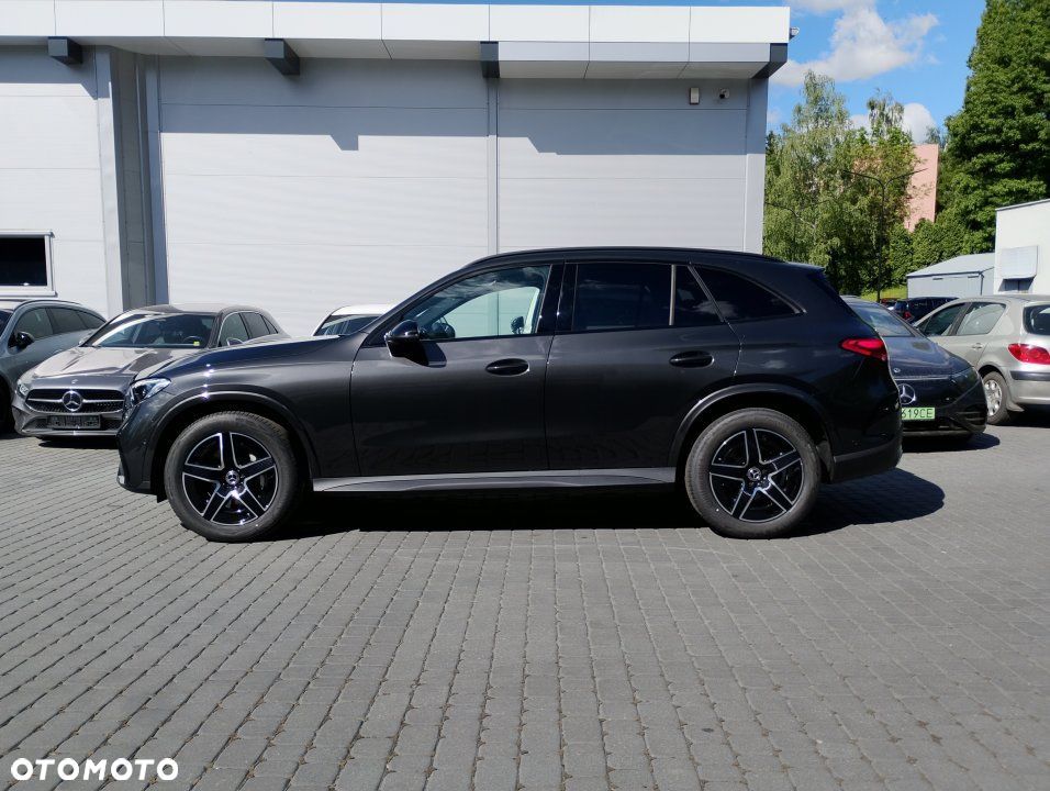 Mercedes-Benz GLC - 2