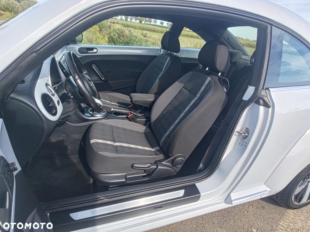 Volkswagen Beetle 1.2 TSI Design DSG - 13