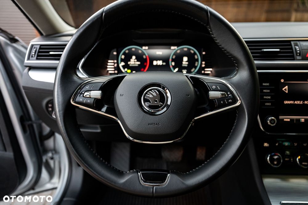 Skoda Superb 1.5 TSI Style DSG - 23