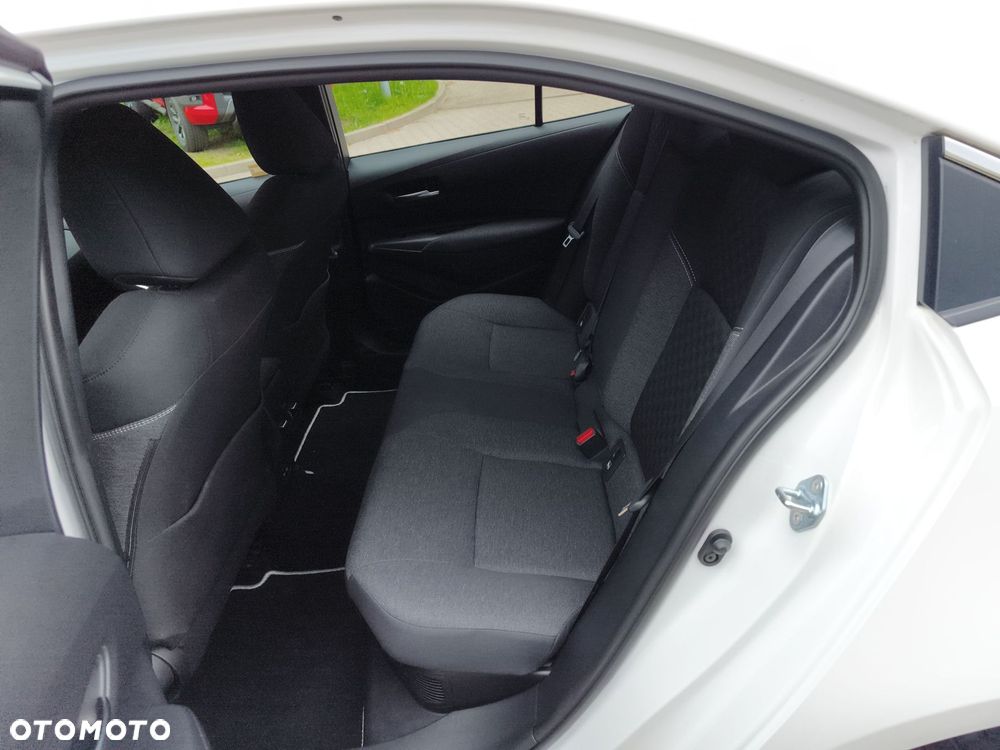 Toyota Corolla 1.8 Hybrid Comfort - 14