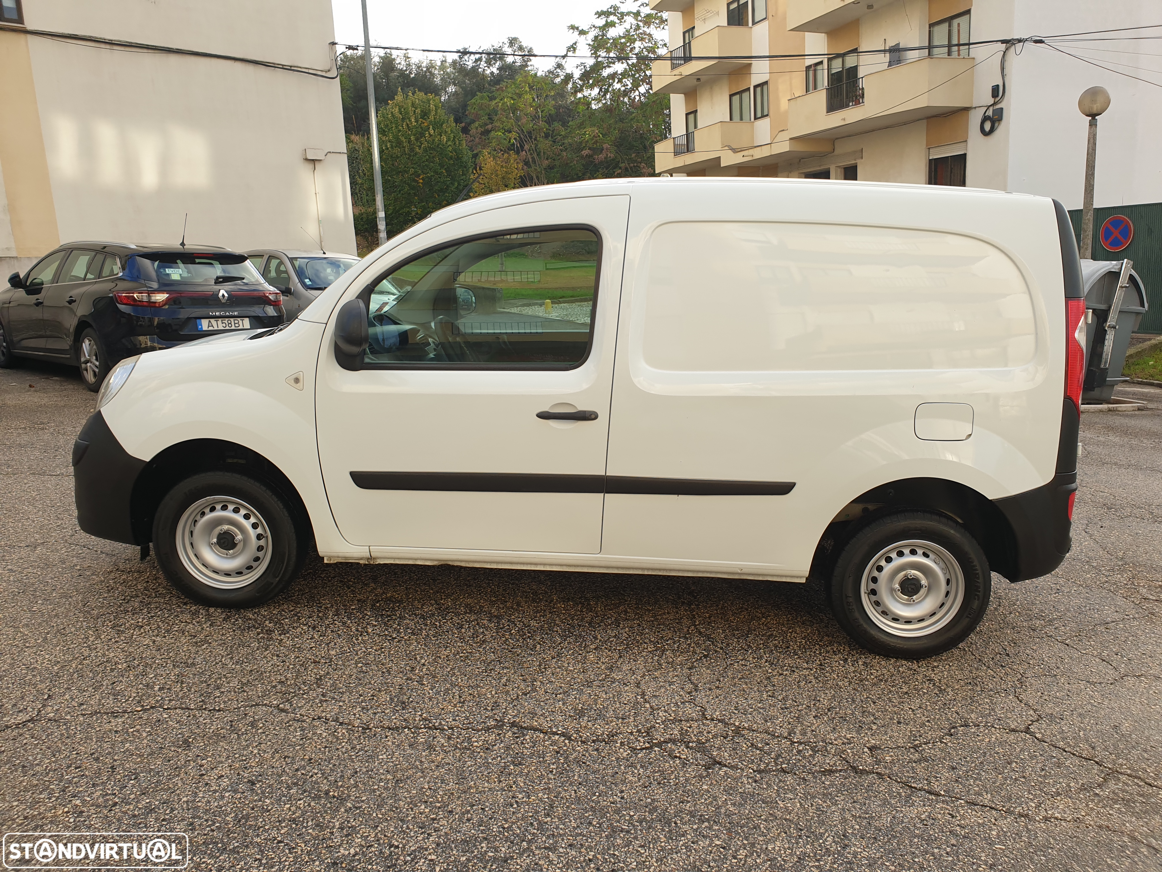 Renault kangoo 1.5DCI  A/C - 8