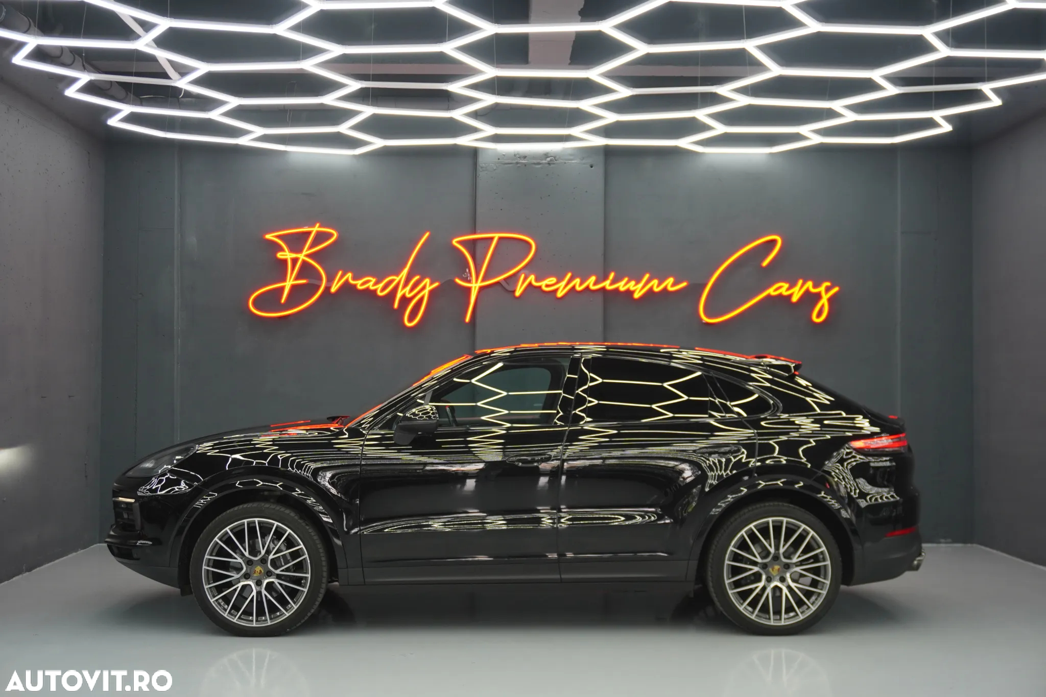 Porsche Cayenne Coupe - 3