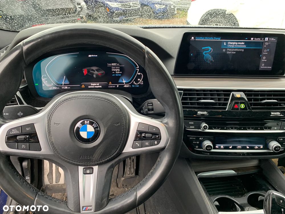 BMW Seria 5 530e iPerformance GPF M Sport sport - 25