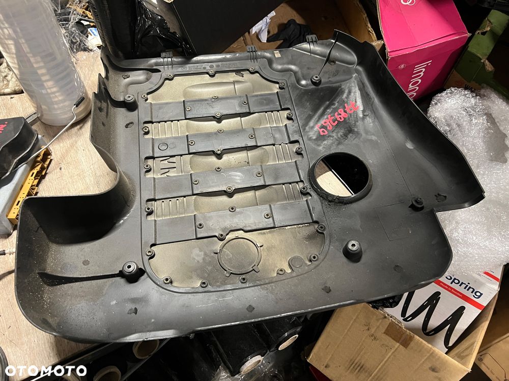 Osłona górna na silnik Bmw m57n2 2.5d 3.0d e90 e91 - 2
