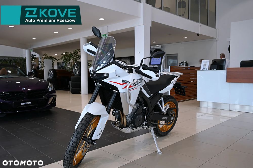 KOVE 800X Pro - 1