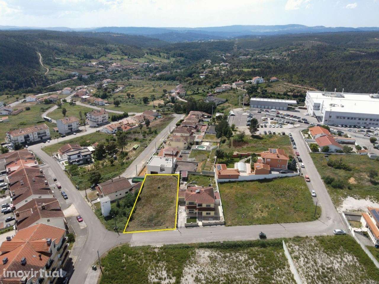 Excelente lote de terreno com projeto aprovado - Grande imagem: 4/9