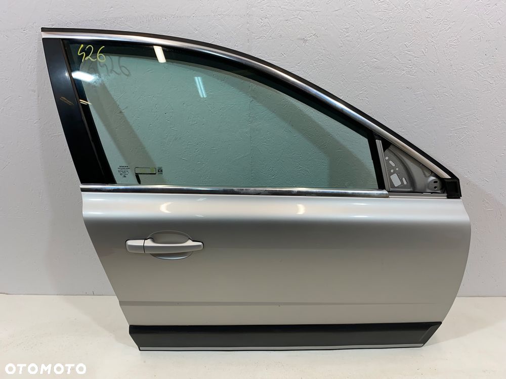 VOLVO XC70 II DRZWI PRAWE PRZÓD 426 KOMPLETNE STAN BDB - 2