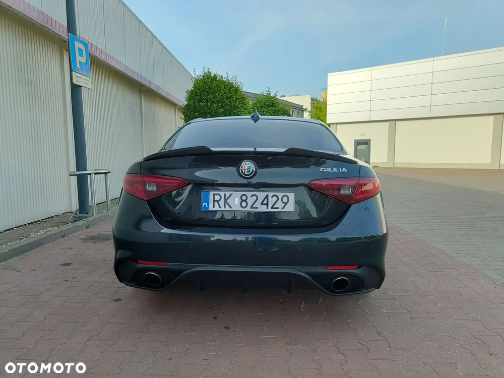 Alfa Romeo Giulia 2.0 Turbo Veloce Q4 - 5