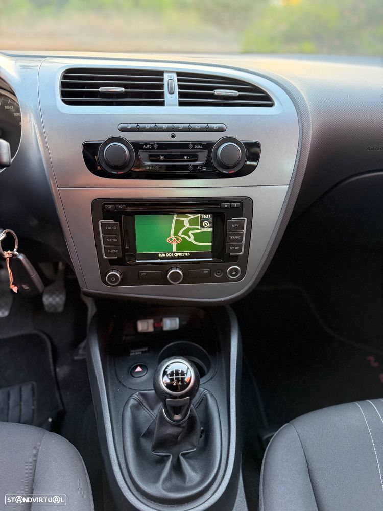 SEAT Leon 1.6 TDI Ecomotive Style - 10
