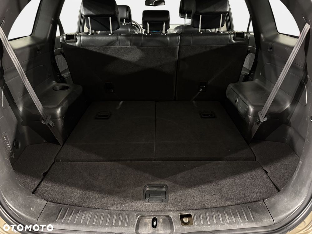 Chevrolet Captiva - 21