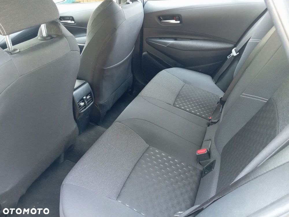 Toyota Corolla 1.8 Hybrid Comfort - 11