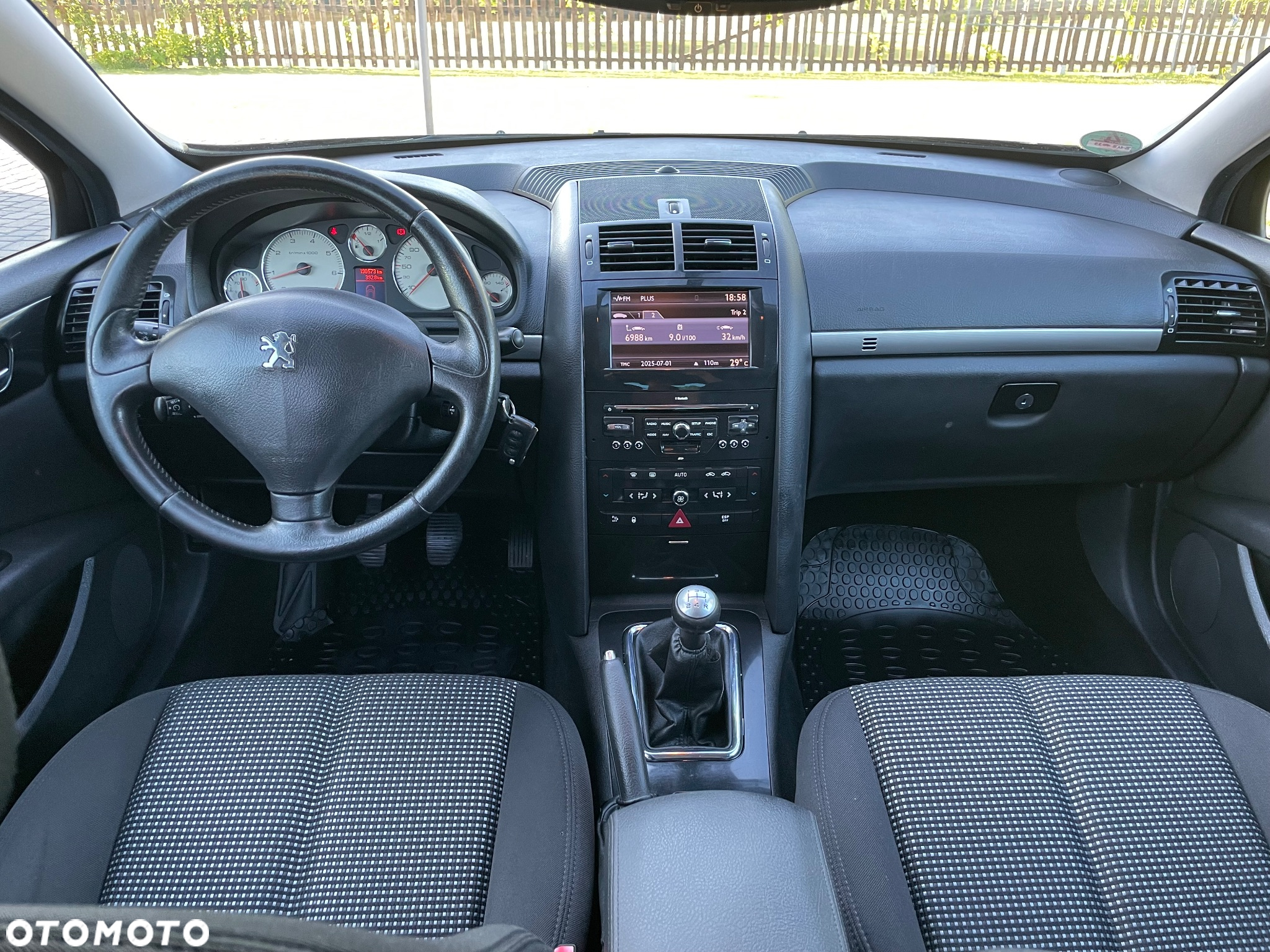 Peugeot 407 - 5