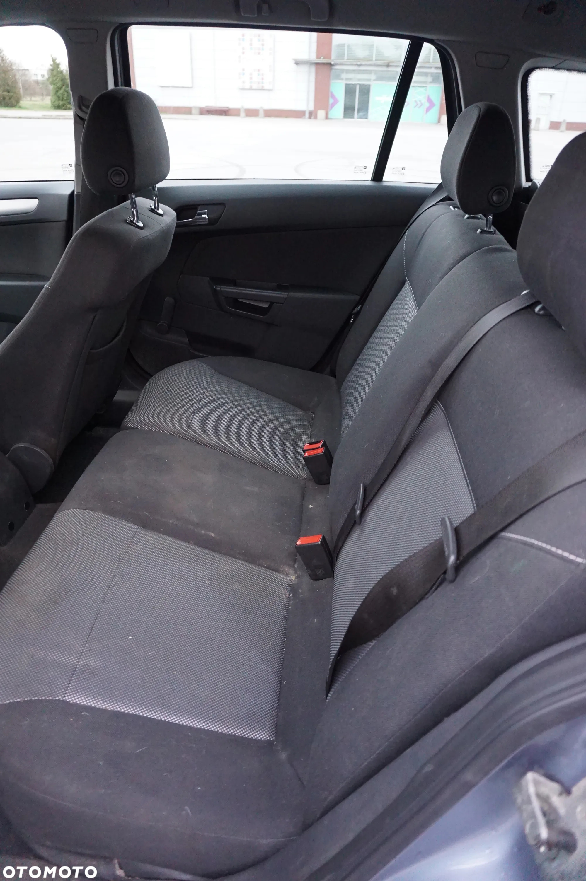 Opel Astra III 1.8 Essentia - 13