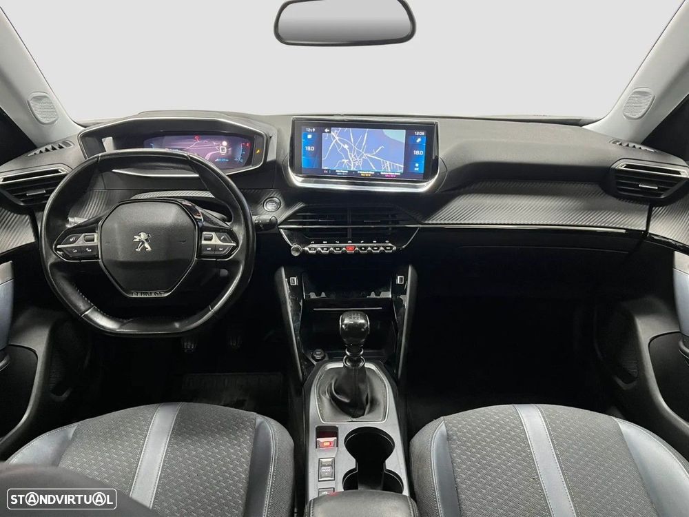 Peugeot 2008 1.2 PureTech Allure EAT8 - 9