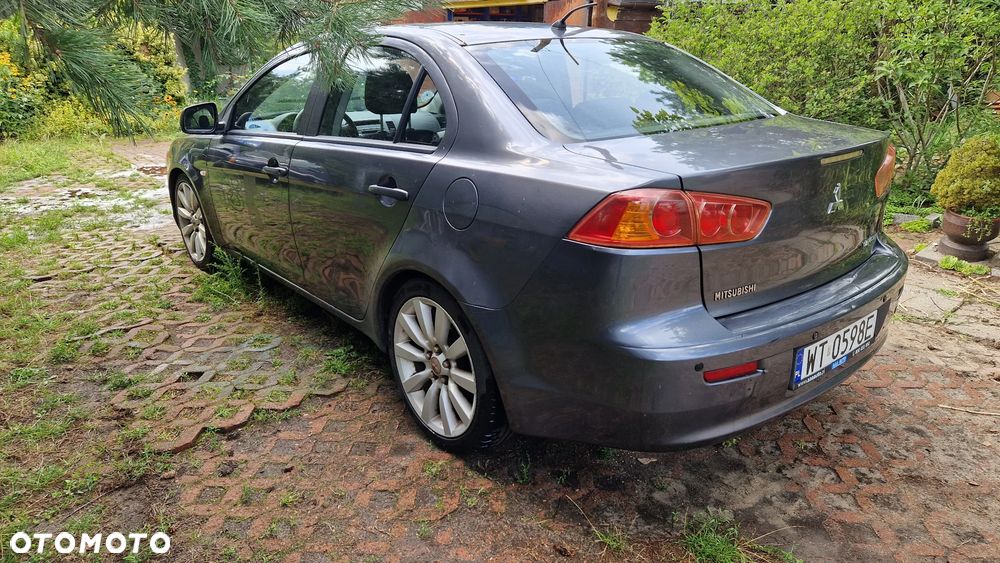 Mitsubishi Lancer 1.8 Inform LPG - 4