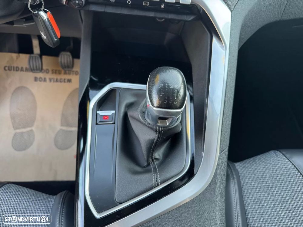 Peugeot 5008 1.6 BlueHDi Allure - 42