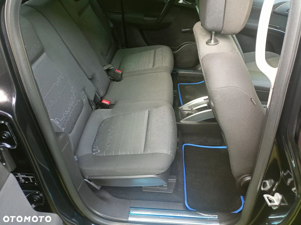 Opel Meriva - 23