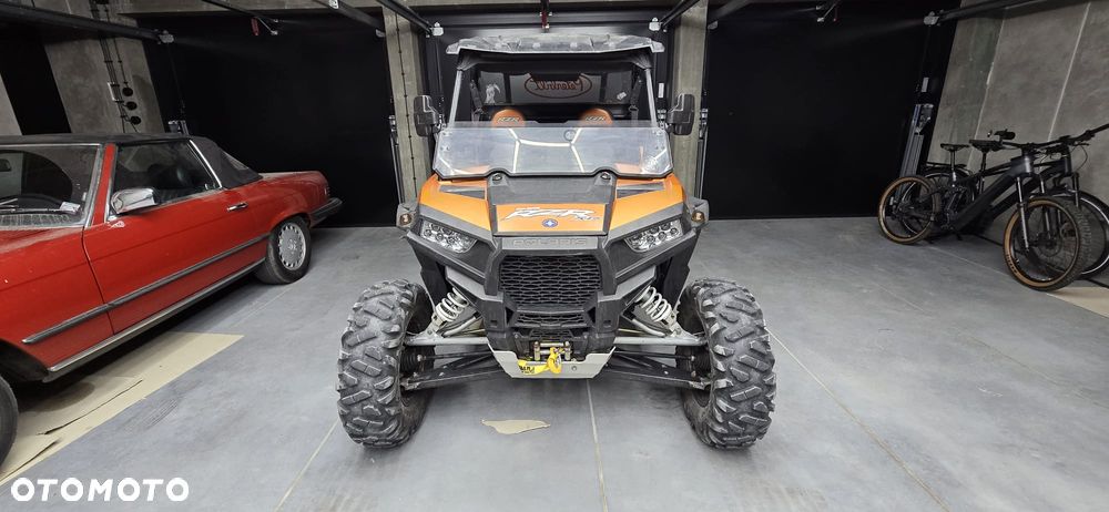 Polaris RZR - 1