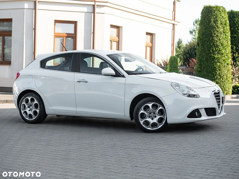 Alfa Romeo Giulietta 1.6 JTDM 16V Business - 3