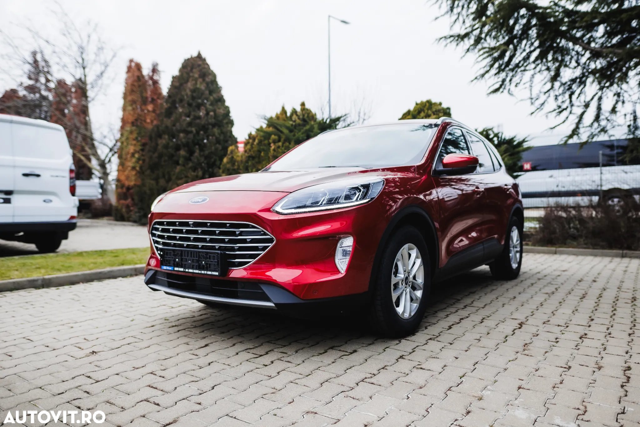 Ford Kuga - 4