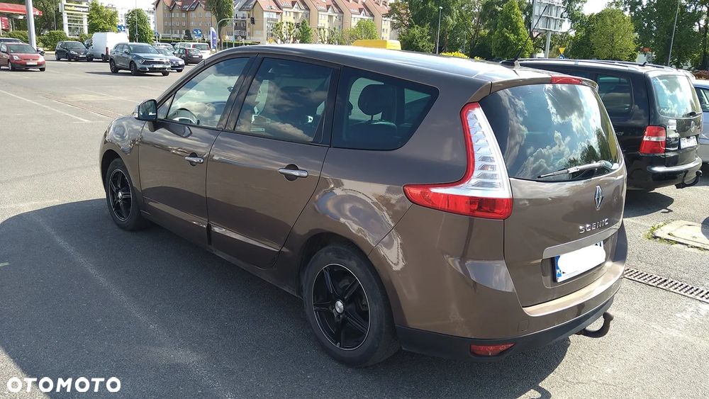 Renault Grand Scenic - 4