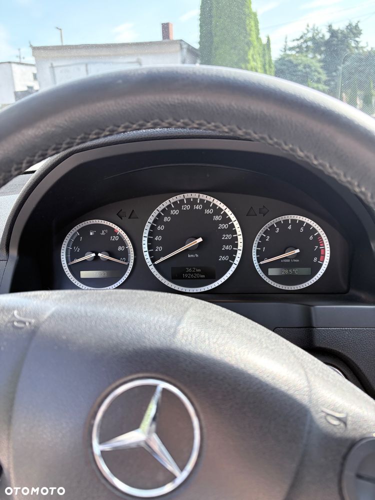 Mercedes-Benz Klasa C 200 Kompressor Classic - 7
