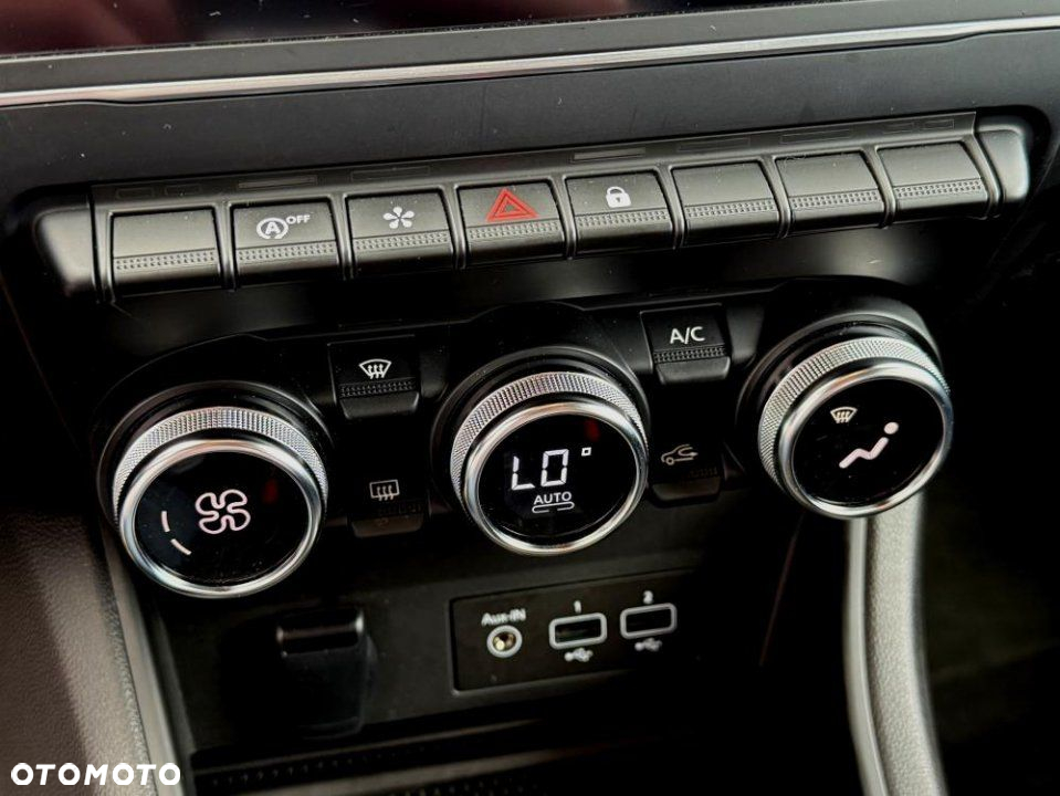 Renault Captur - 26