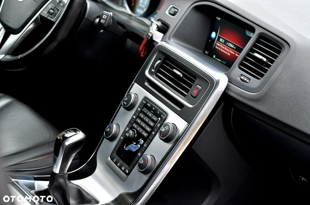 Volvo V60 D3 Ocean Race - 23